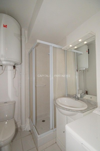 furnished  1 bedroom Apartment BOULOGNE - 30 m²;