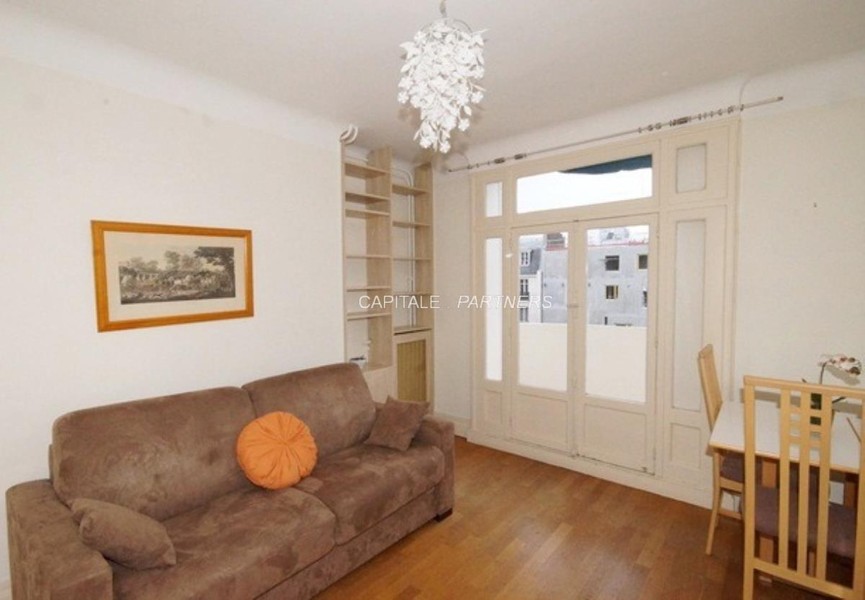 furnished  1 bedroom Apartment PARIS 16 - 43 m²;