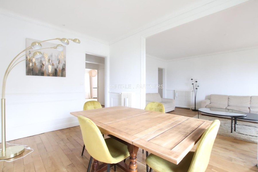 furnished  2 bedrooms Apartment PARIS 17 - 89 m²;