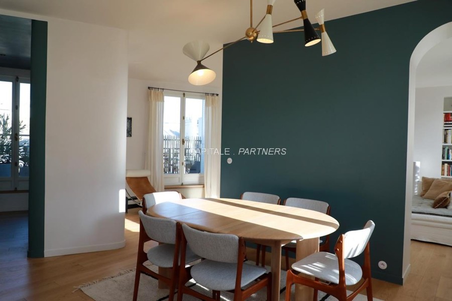 furnished  4 bedrooms Apartment PARIS 9 - 130 m²;