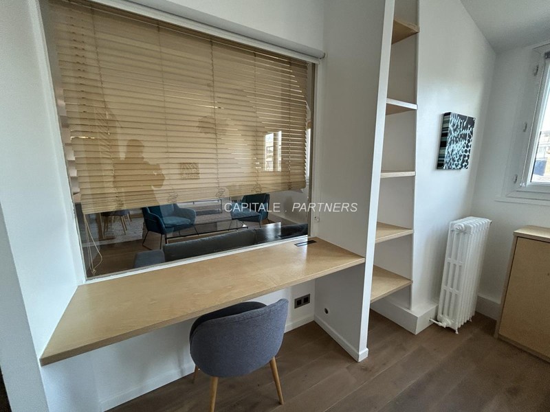 furnished  2 bedrooms Apartment PARIS 5 - 71 m²;