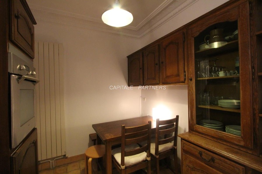 furnished  1 bedroom Apartment PARIS 5 - 35 m²;