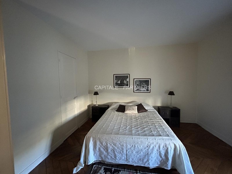 furnished  2 bedrooms Apartment PARIS 17 - 105 m²;