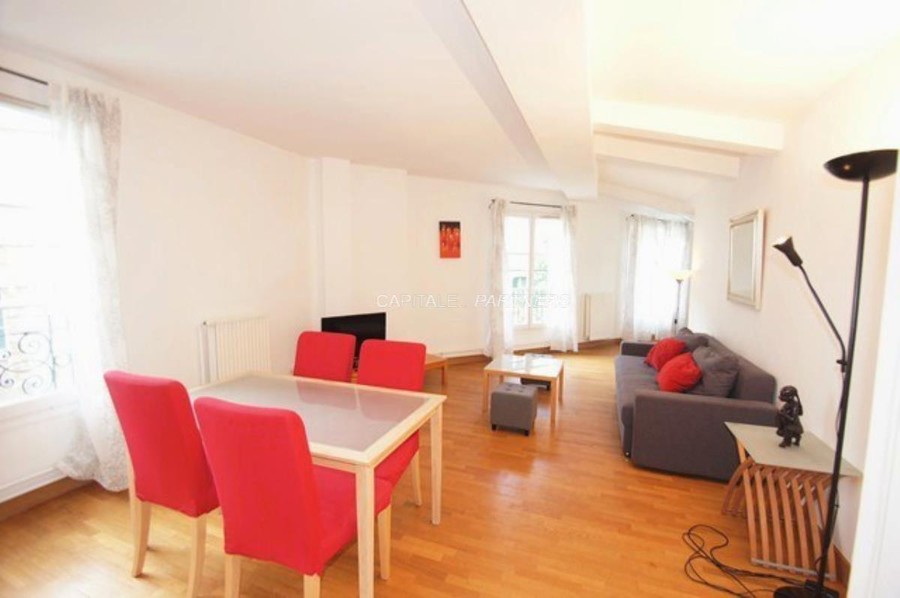 furnished  1 bedroom Apartment PARIS 8 - 46 m²;