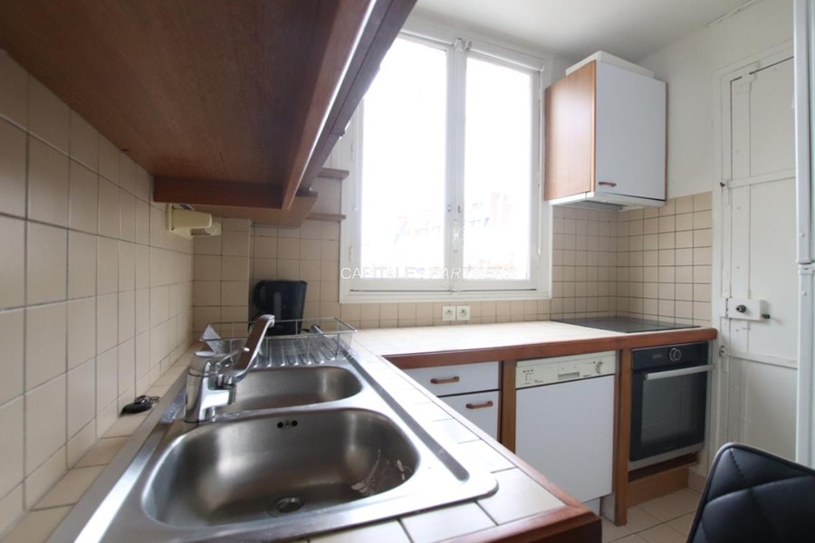 furnished  2 bedrooms Apartment PARIS 17 - 105 m²;