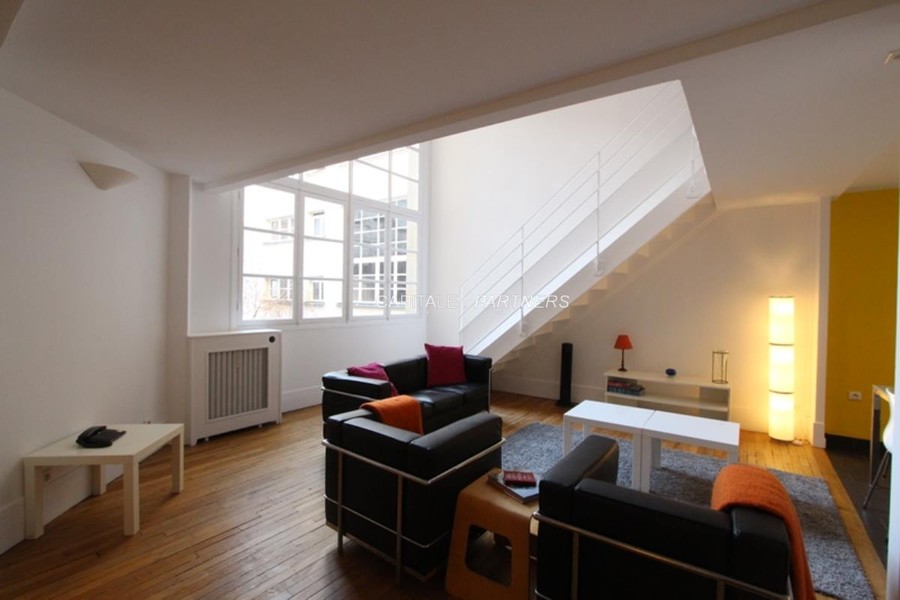 furnished  2 bedrooms Apartment PARIS 15 - 75 m²;