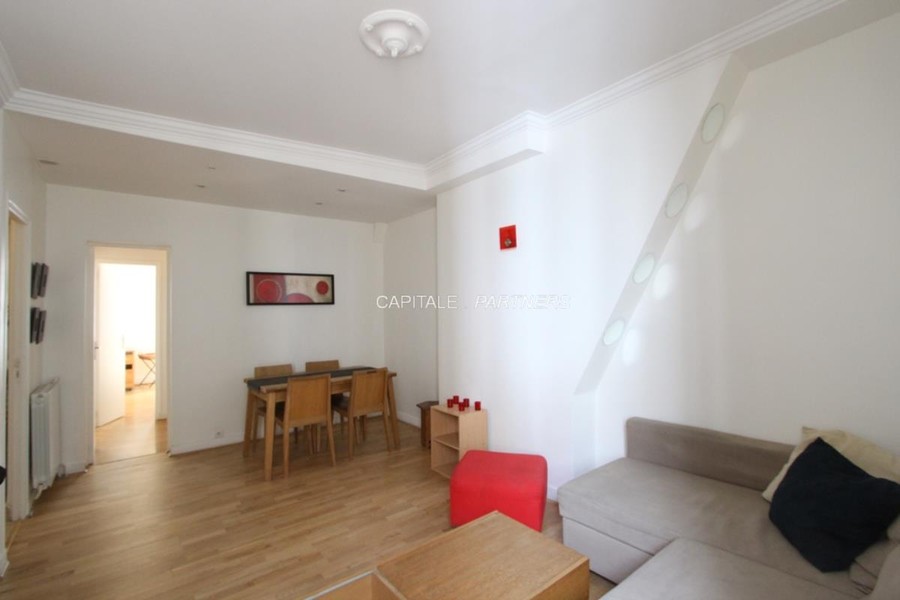 furnished  2 bedrooms Apartment PARIS 8 - 55 m²;