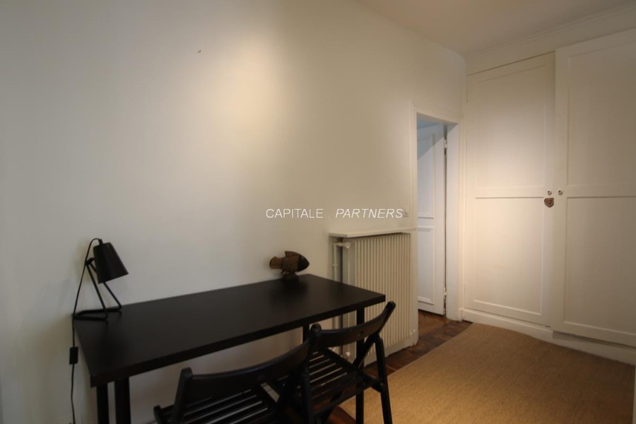 furnished  1 bedroom Apartment PARIS 17 - 38 m²;