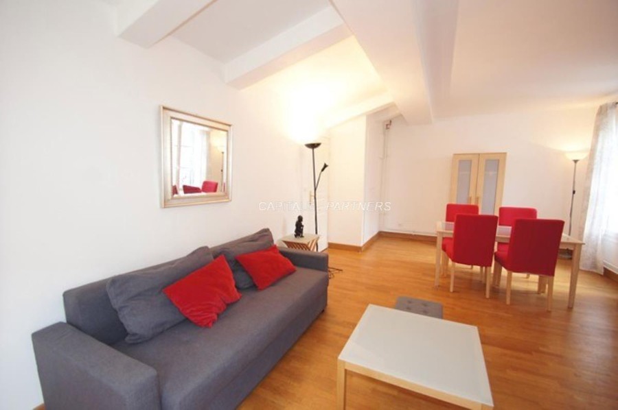 furnished  1 bedroom Apartment PARIS 8 - 46 m²;