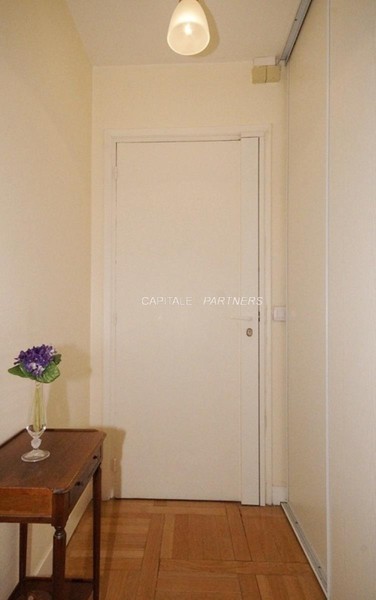 furnished  1 bedroom Apartment BOULOGNE - 30 m²;