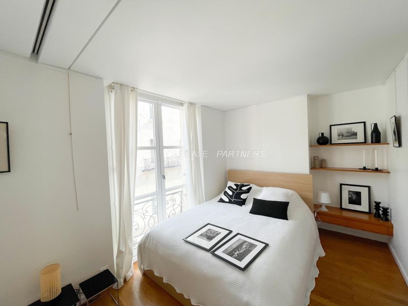 furnished  1 bedroom Apartment PARIS 4 - 35 m²;