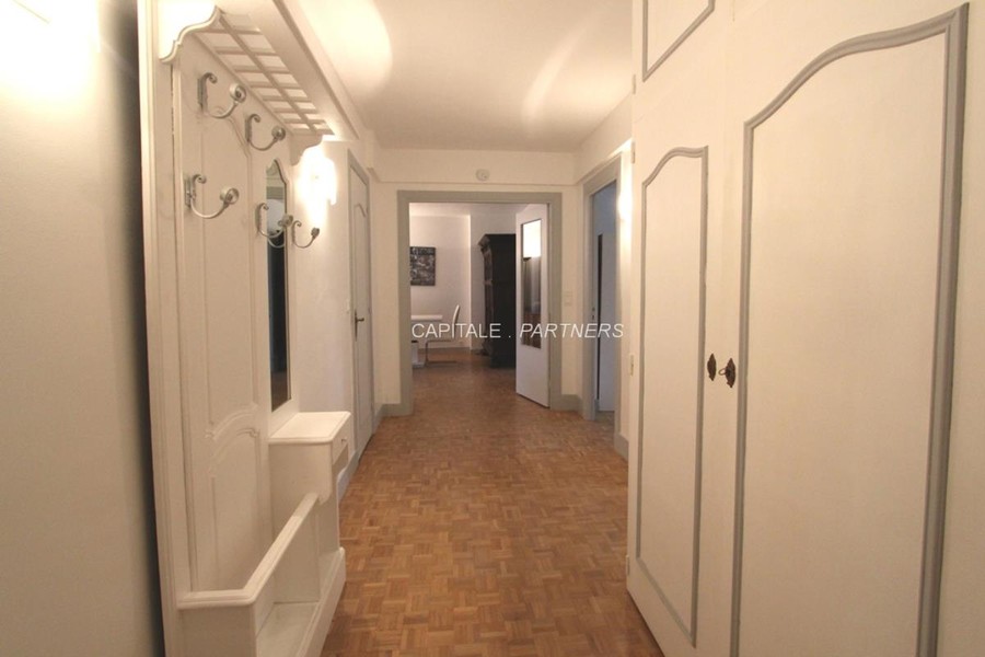 furnished  2 bedrooms Apartment PARIS 17 - 82 m²;