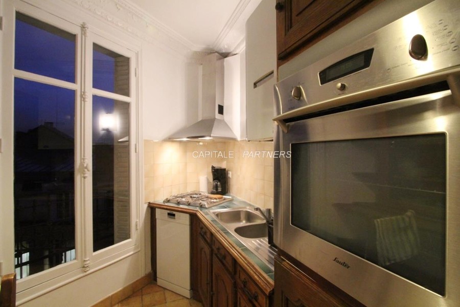 furnished  1 bedroom Apartment PARIS 5 - 35 m²;