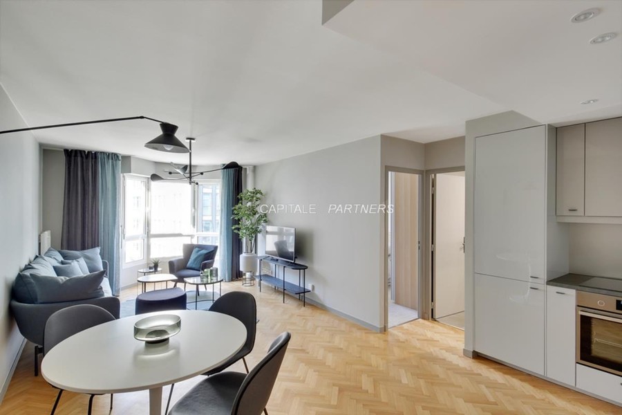 furnished  2 bedrooms Apartment PARIS 17 - 61 m²;