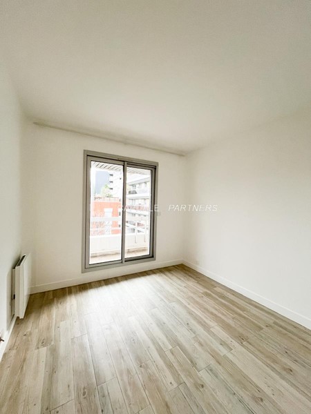  2 bedrooms Apartment BOULOGNE-BILLANCOURT - 64 m²;