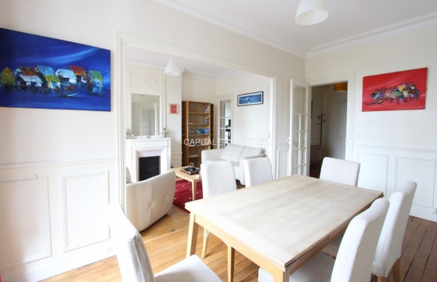 furnished  2 bedrooms Apartment PARIS 15 - 86 m²;