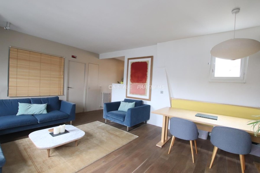 furnished  2 bedrooms Apartment PARIS 5 - 71 m²;